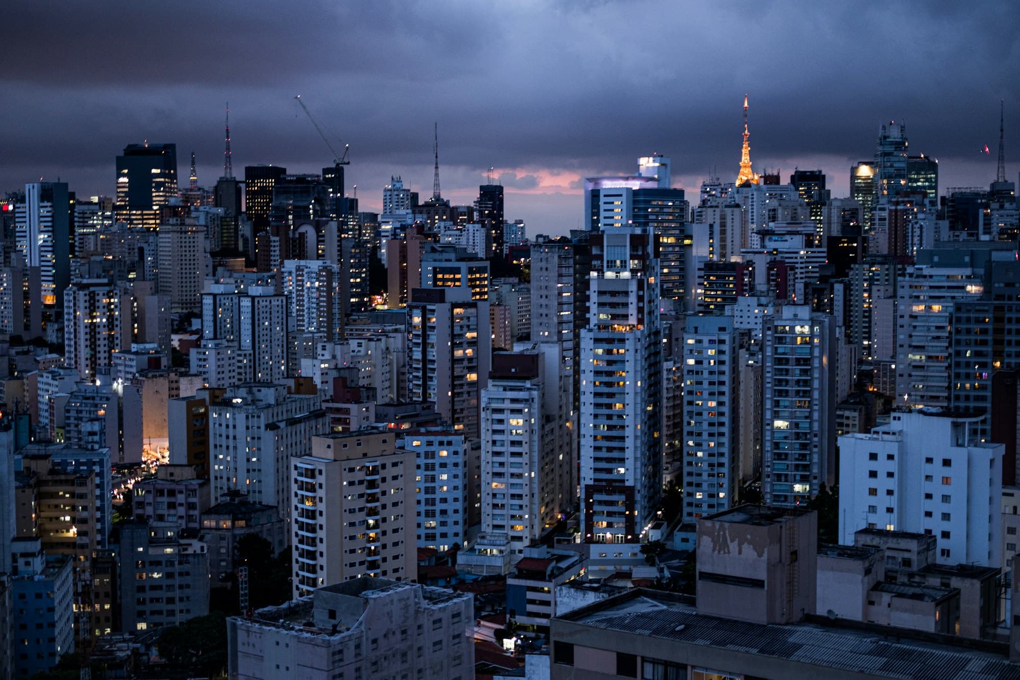 Horizonte de edificios de una gran ciudad